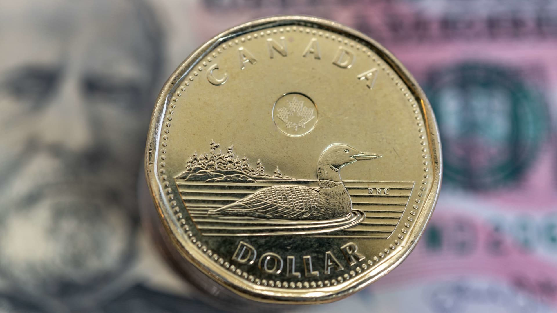 Kanada Doları Değer Kaybediyor: ABD’nin Ticaret Hamlesi Ottawa ve Washington Arasında Gerginliği Artırıyor