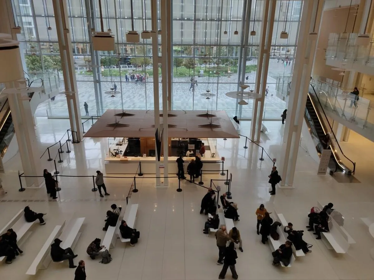 Hall du Tribunal Judiciaire de Paris, mardi 20 octobre