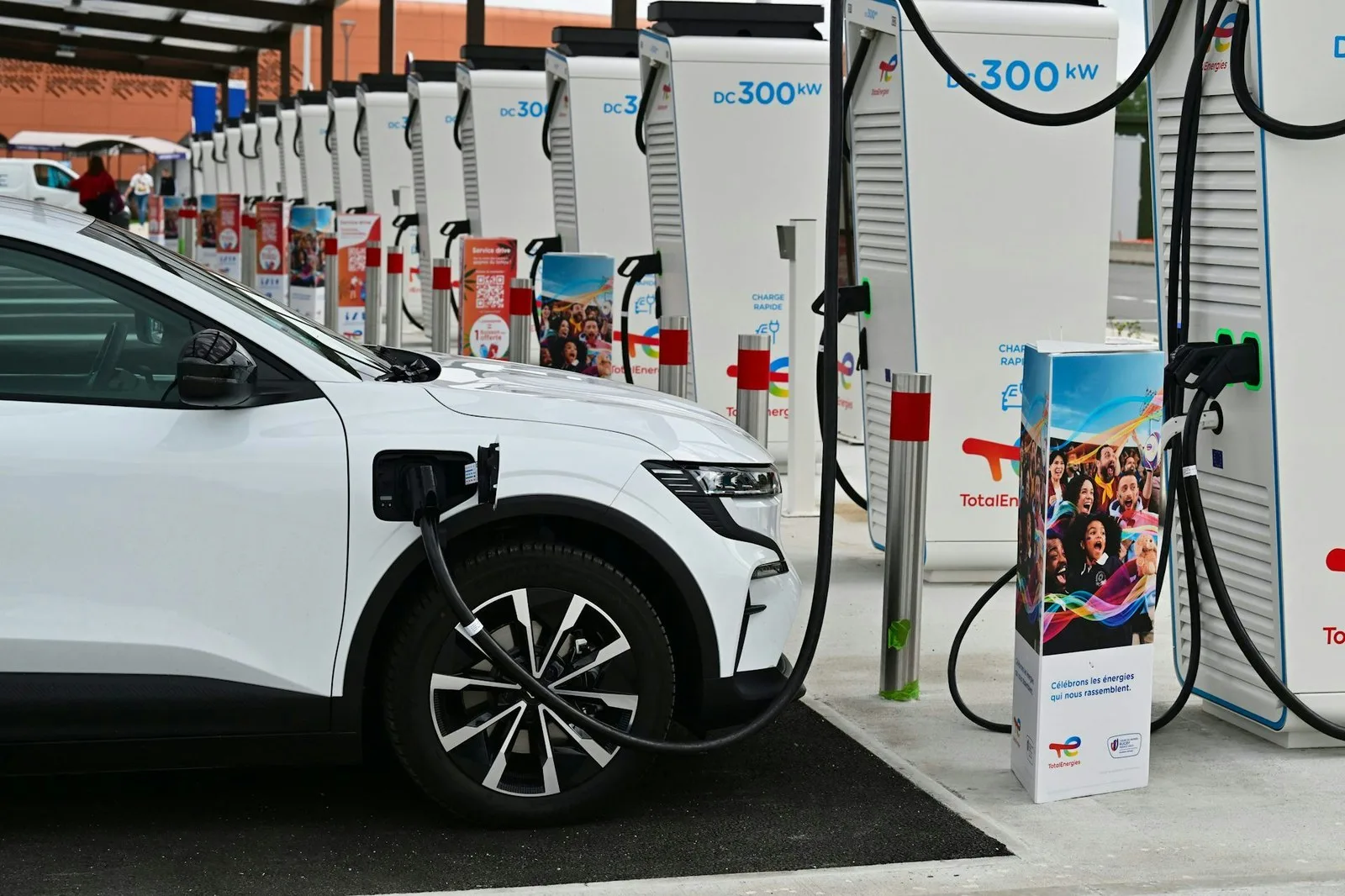 Comprendre le paradoxe des prix négatifs de l’électricité : quand la rareté change de camp