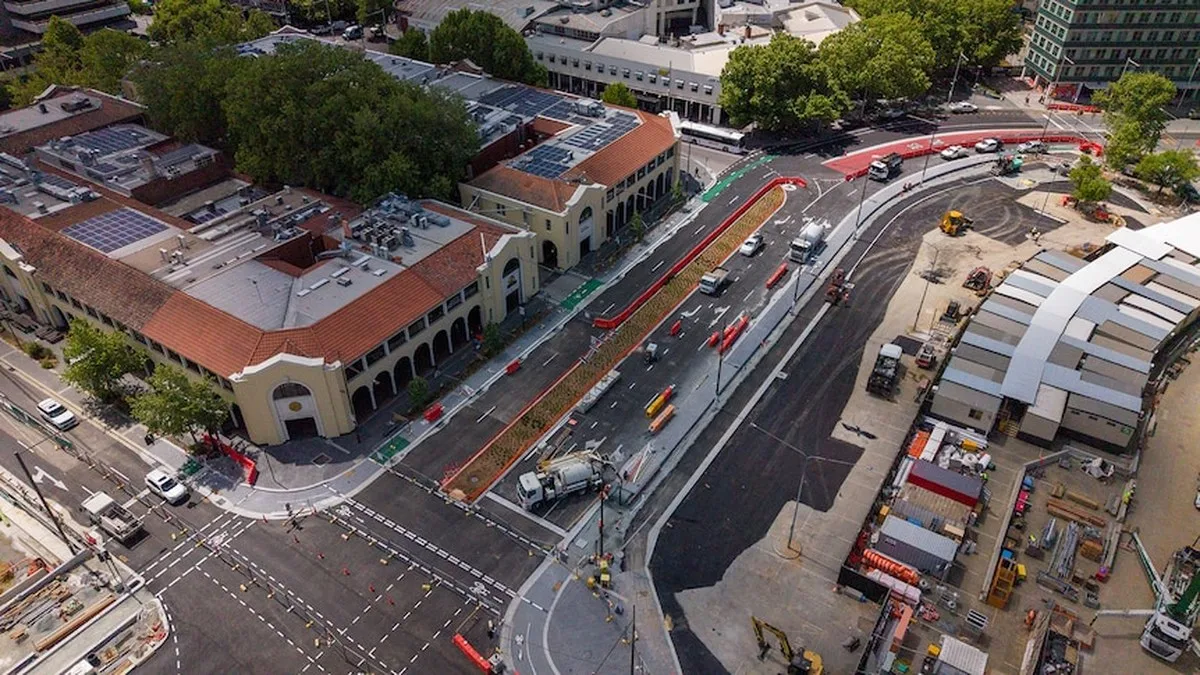 Light rail construction 