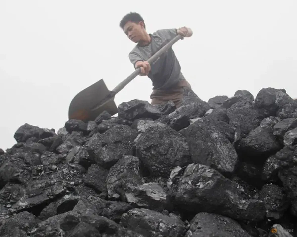 Vietnam's Vinacomin to keep coal output at 40 million tons a year up to 2030, state media reports Vietnam's Vinacomin to keep coal output at 40 million tons a year up to 2030, state media reports