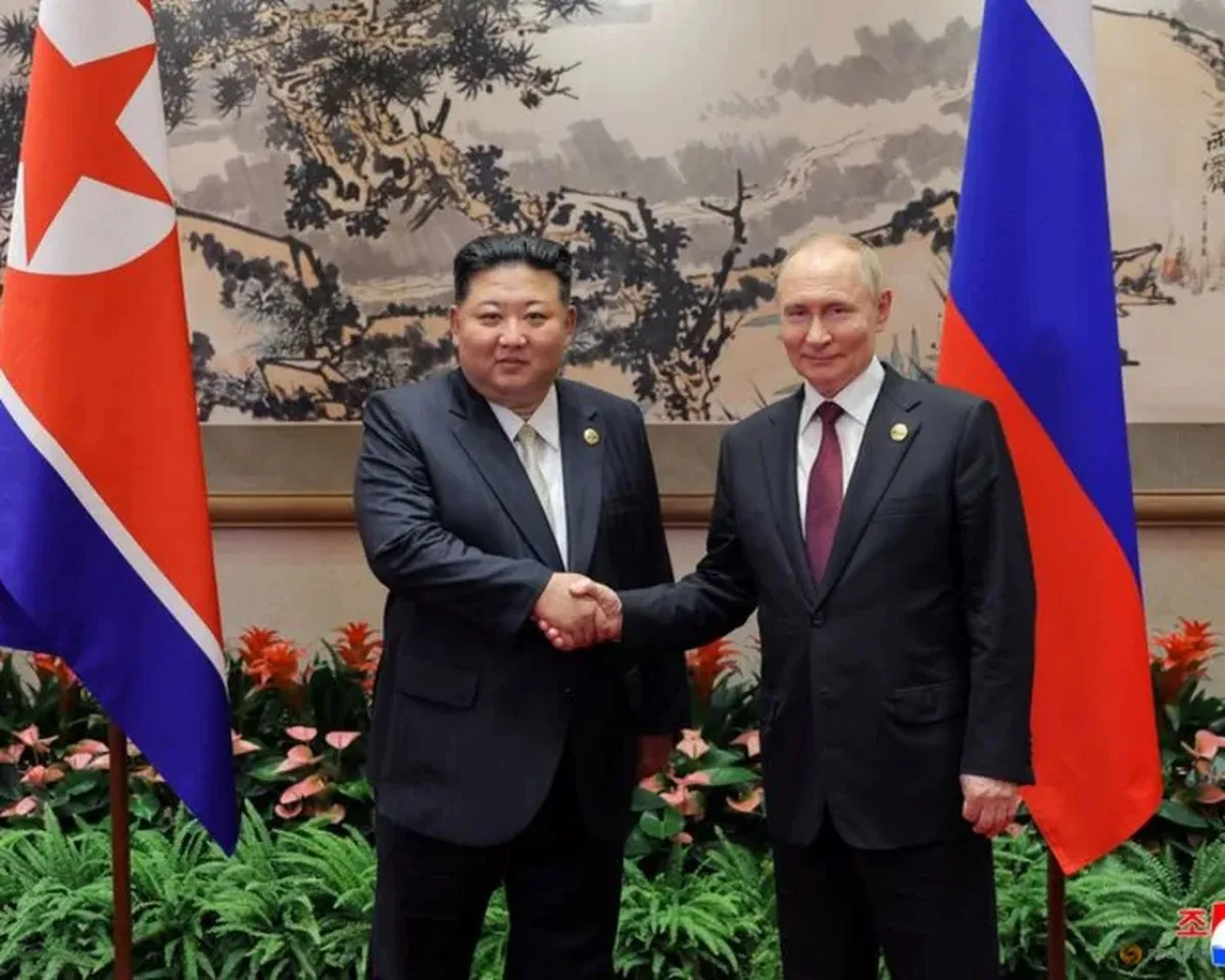 Moskova ve Pyongyang, Rusya'daki fabrikalara işçi gönderen ağıyı destekliyor: Rapor