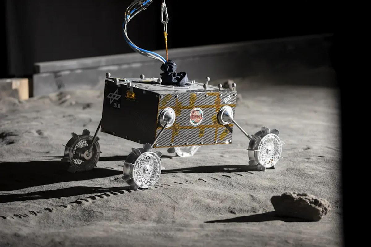 Görev, Fransa, Almanya ve Japonya'nın ortaklaşa geliştirdiği 25 kg'lık robotik bir gezgini yerleştirecek.DLR,CC BY-NC-ND